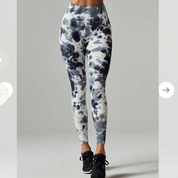 Blanc Noir Infinity High Rise Workout Legging Grey Tie Dye Ankle Detailing Small - Picture 1 of 11